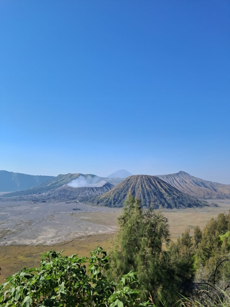 bromo tour java