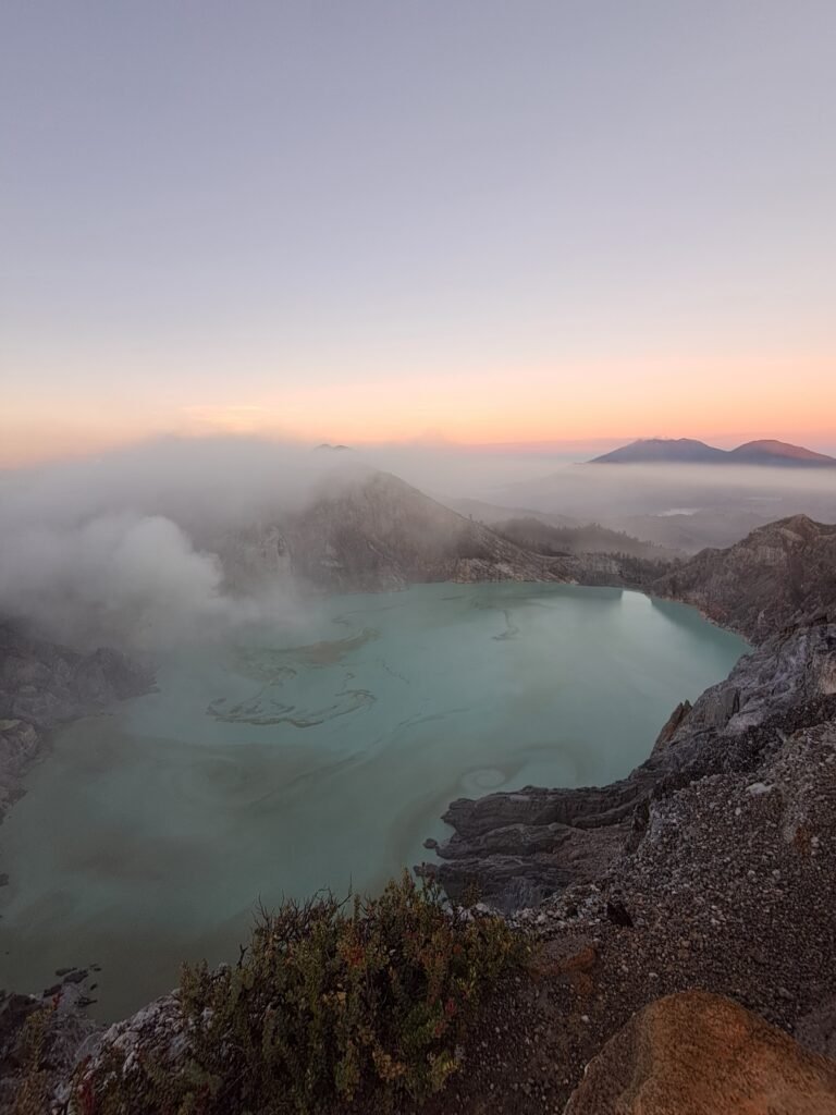Mount bromo ijen tour from bali