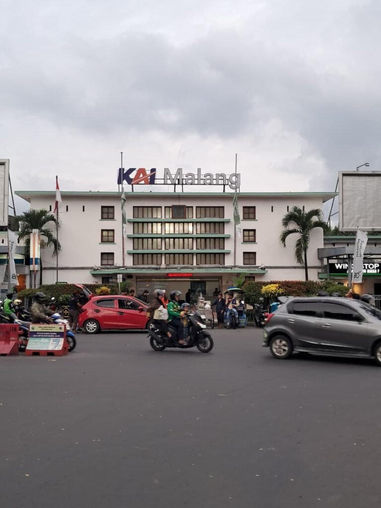 Malang by bromo tour java